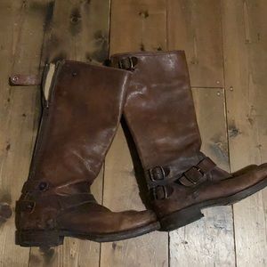 Women’s tall Frys boots with buckle